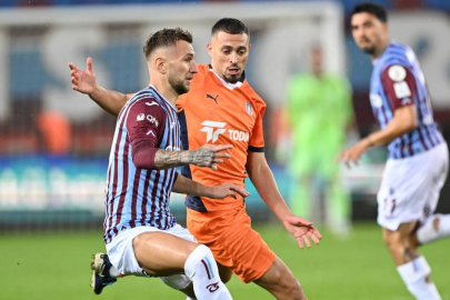 Trabzonspor, Başakşehir'i yenerek yenilmezliğini sürdürdü